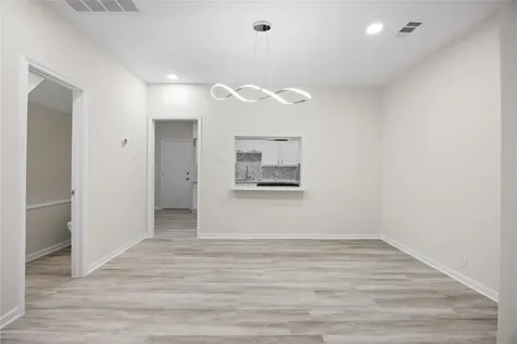 2668 Bering Drive 2668 Houston TX 77057