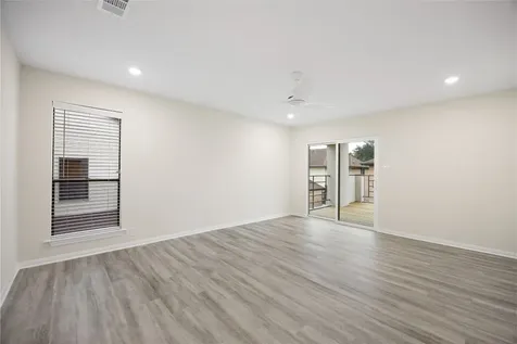 2668 Bering Drive 2668 Houston TX 77057