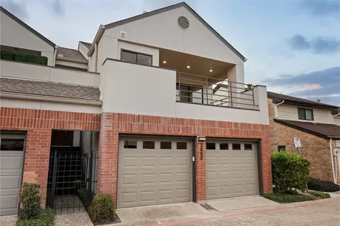 2668 Bering Drive 2668 Houston TX 77057
