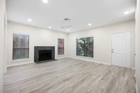 2668 Bering Drive 2668 Houston TX 77057