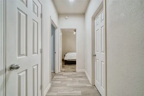 1527 Country Club Cove Drive Baytown TX 77521
