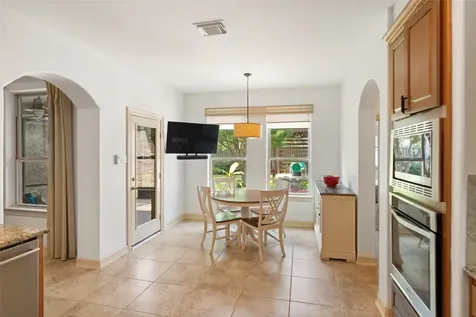 15 Heather Bank Place The Woodlands TX 77382