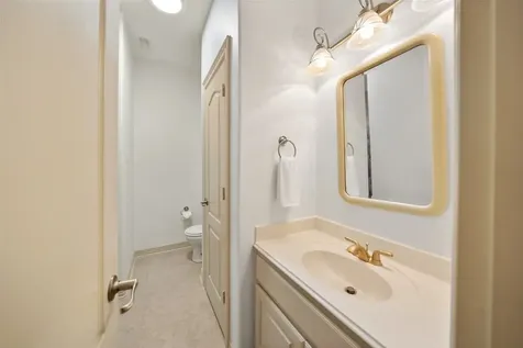 15 Heather Bank Place The Woodlands TX 77382