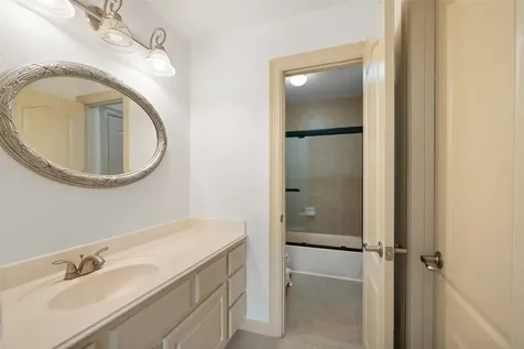 15 Heather Bank Place The Woodlands TX 77382