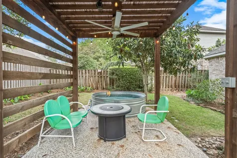 15 Heather Bank Place The Woodlands TX 77382