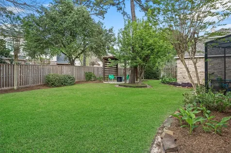15 Heather Bank Place The Woodlands TX 77382