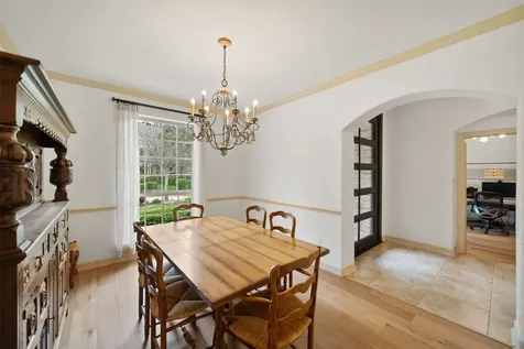 15 Heather Bank Place The Woodlands TX 77382