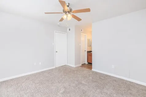1300 Wilcrest Drive 311 Houston TX 77042
