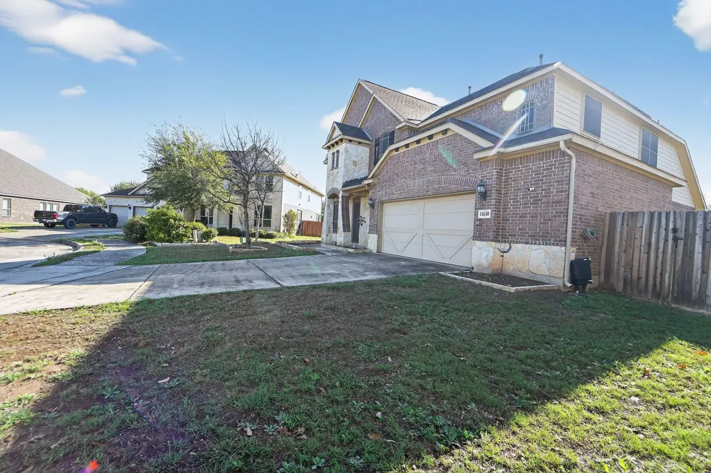 11638 Klondike Cove Schertz TX 78154