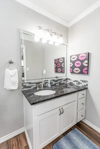 215 N 37th Street Nederland TX 77627