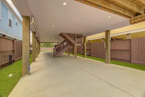 2309 67th Street Galveston TX 77551