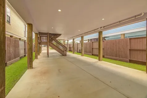 2309 67th Street Galveston TX 77551
