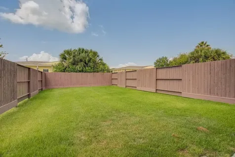 2309 67th Street Galveston TX 77551