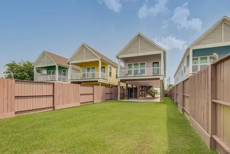 2309 67th Street Galveston TX 77551