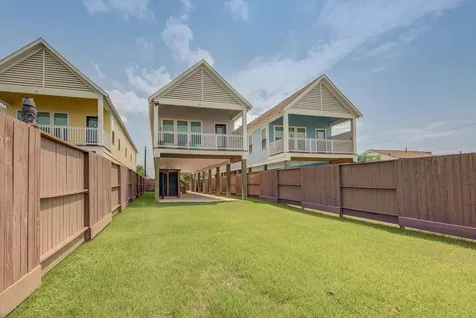 2309 67th Street Galveston TX 77551