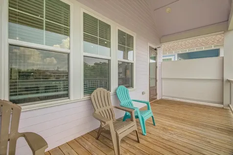 2309 67th Street Galveston TX 77551