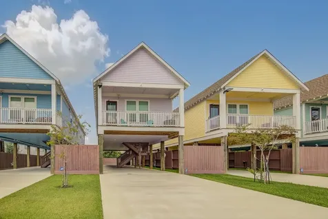 2309 67th Street Galveston TX 77551