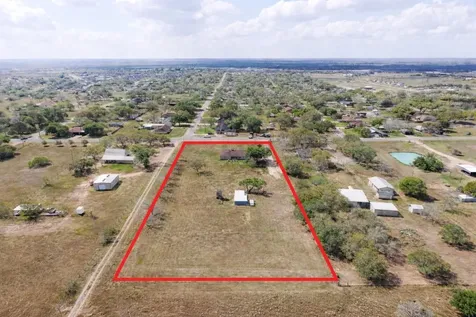 202 W Partridge Road Victoria TX 77905
