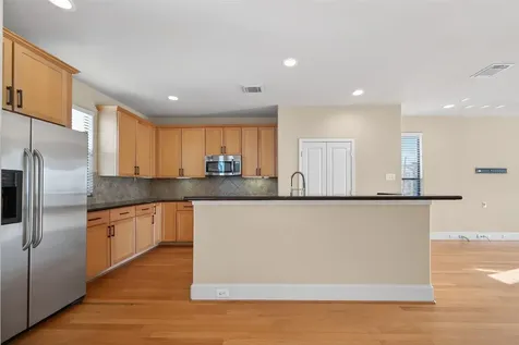 2318 Emancipation Avenue Houston TX 77004