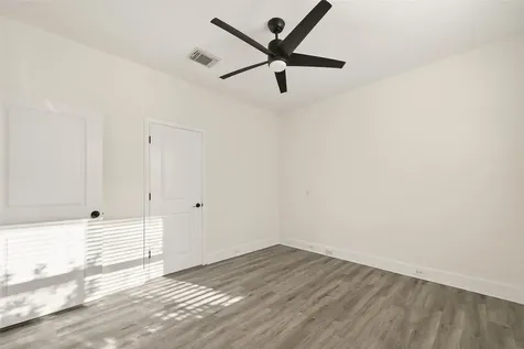 2318 Emancipation Avenue Houston TX 77004