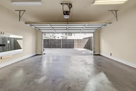 2318 Emancipation Avenue Houston TX 77004
