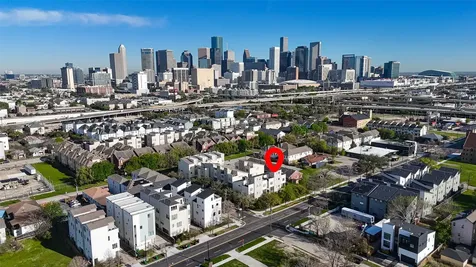2318 Emancipation Avenue Houston TX 77004