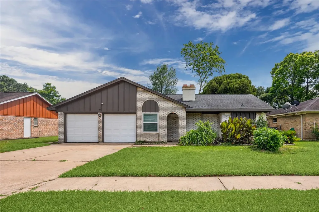 12119 Green Glade Drive Houston TX 77099