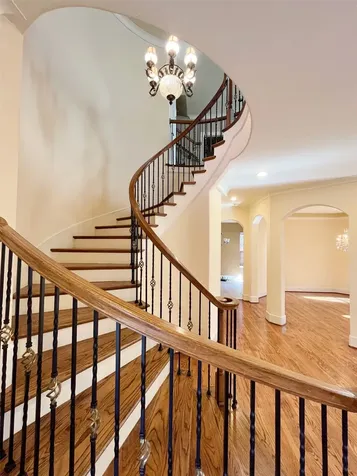 5455 Hidalgo Street Houston TX 77056