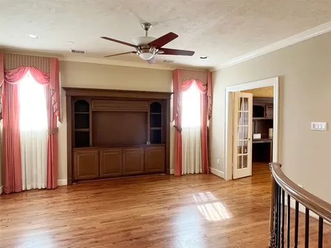 5455 Hidalgo Street Houston TX 77056