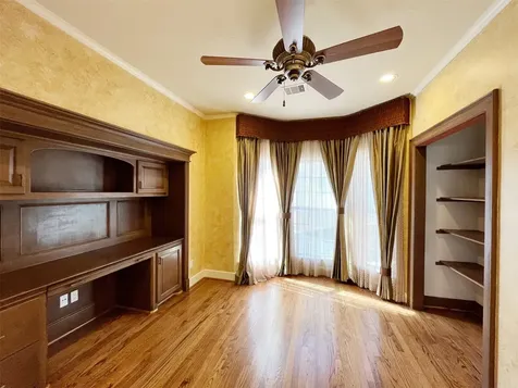 5455 Hidalgo Street Houston TX 77056
