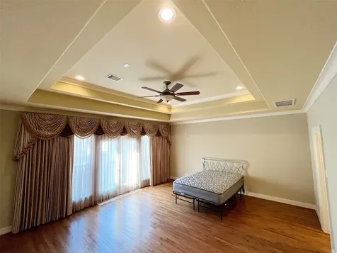 5455 Hidalgo Street Houston TX 77056