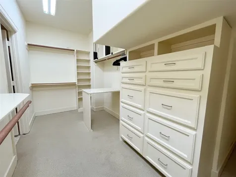 5455 Hidalgo Street Houston TX 77056