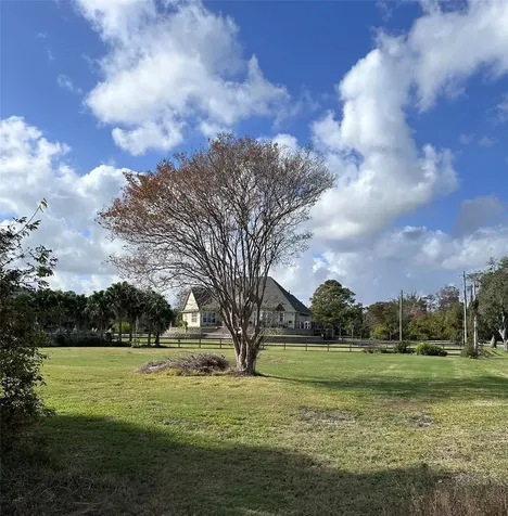 2 Shoreacres Circle Shoreacres TX 77571