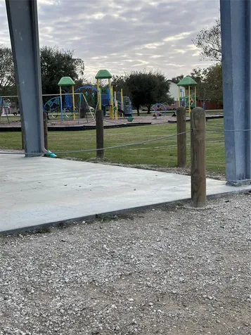 2 Shoreacres Circle Shoreacres TX 77571