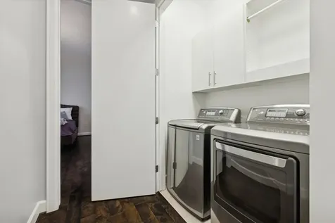 2207 Bancroft Street 1606 Houston TX 77027