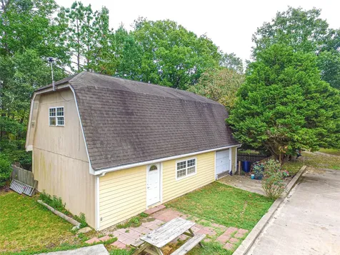139 Berts Farm Road Livingston TX 77351