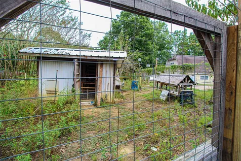 139 Berts Farm Road Livingston TX 77351