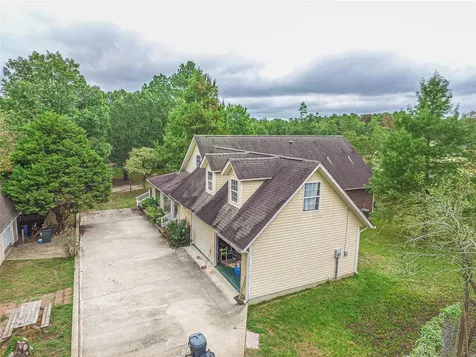 139 Berts Farm Road Livingston TX 77351