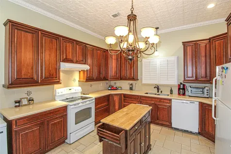 139 Berts Farm Road Livingston TX 77351