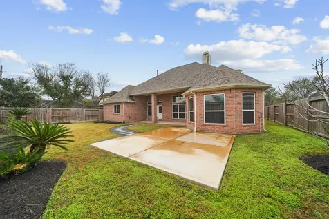 6118 Berwick Lane League City TX 77573