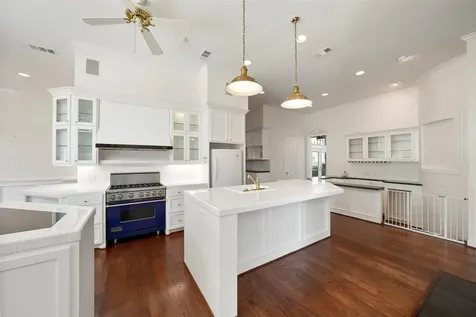 5607 Walnut Point Drive Houston TX 77345