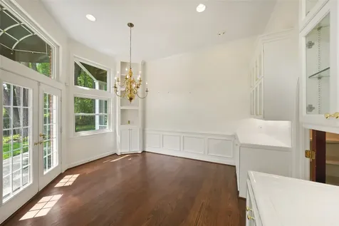 5607 Walnut Point Drive Houston TX 77345