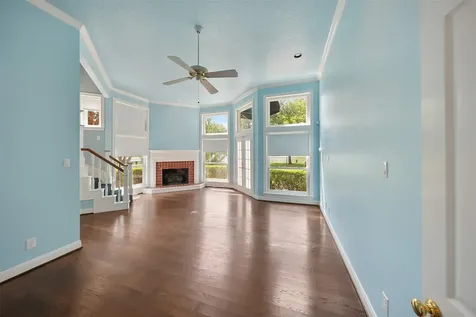 5607 Walnut Point Drive Houston TX 77345