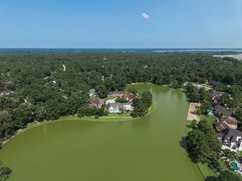 5607 Walnut Point Drive Houston TX 77345