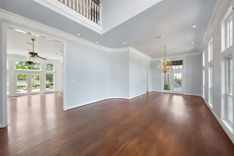 5607 Walnut Point Drive Houston TX 77345