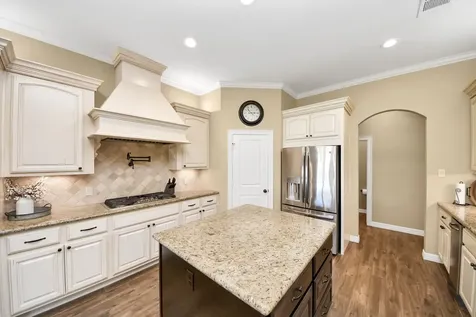 460 High Meadows Road Bellville TX 77418