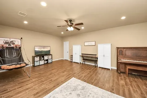 460 High Meadows Road Bellville TX 77418