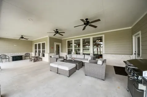 460 High Meadows Road Bellville TX 77418