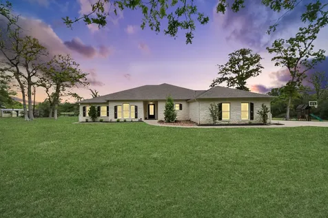 460 High Meadows Road Bellville TX 77418