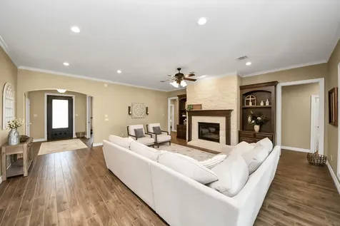 460 High Meadows Road Bellville TX 77418